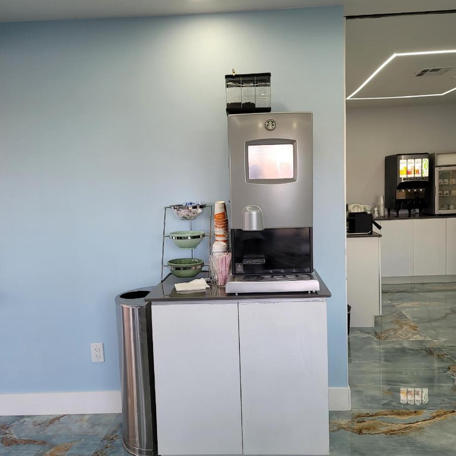 Quality Inn Victorville - Hesperia I-15 Екстериор снимка