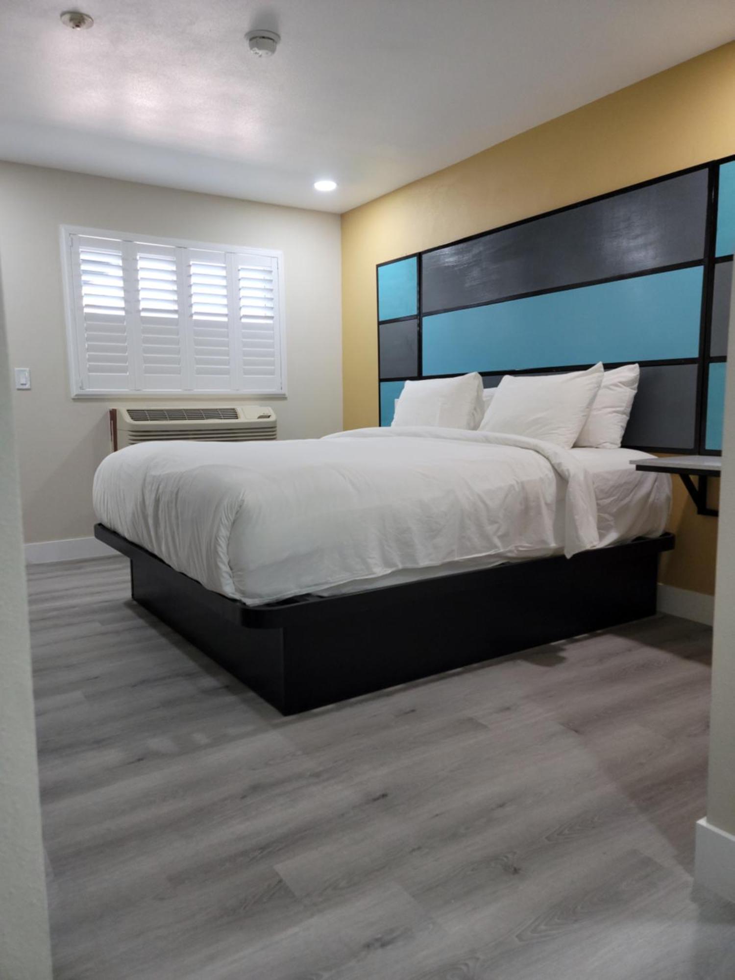Quality Inn Victorville - Hesperia I-15 Екстериор снимка