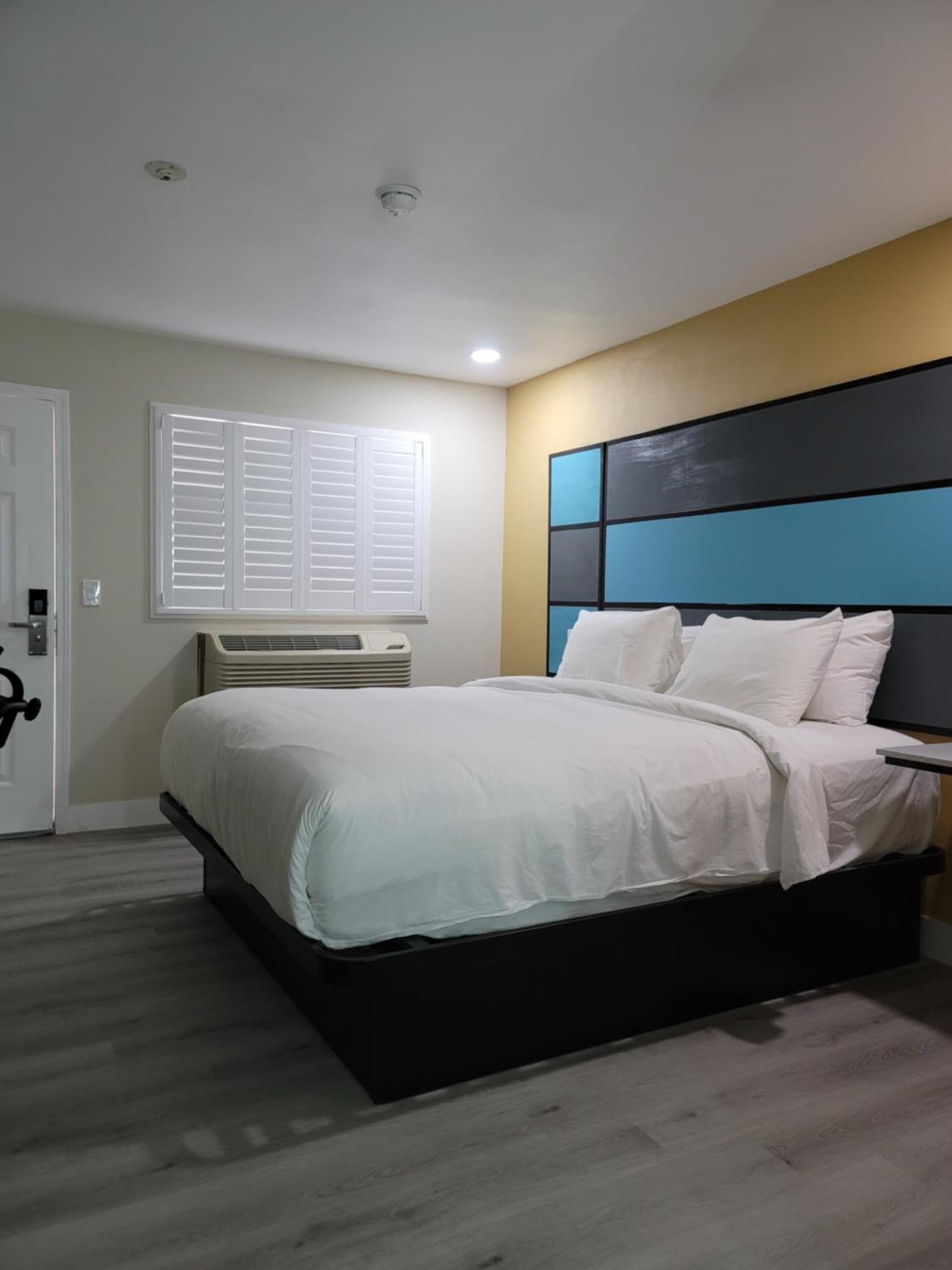 Quality Inn Victorville - Hesperia I-15 Екстериор снимка